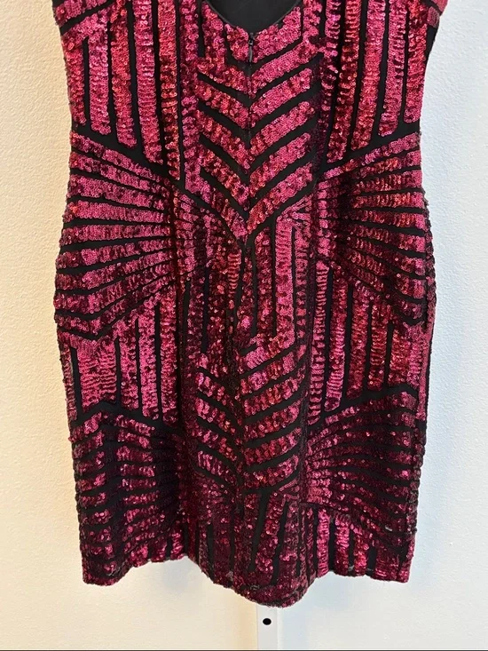 DRESS THE POPULATION TABITHA SEQUIN STRIPE MESH MINI-DRESS Size XL - Picture 6 of 7